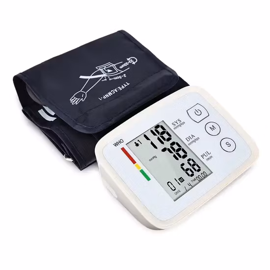 Machine médicale de gros CE populaire numérique automatique électronique bras supérieur tensiomètre moniteur sphygmomanomètre avec brassard vocal OEM